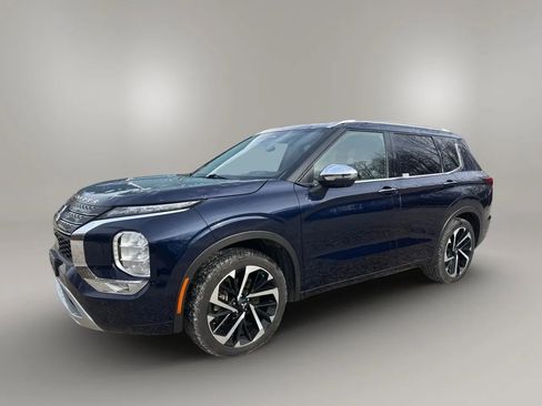 Used 2022 Mitsubishi Outlander SEL image 12