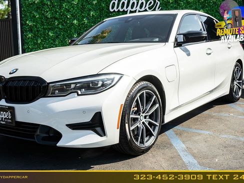 Used 2021 BMW 330e w/ Convenience Package RWD image 2