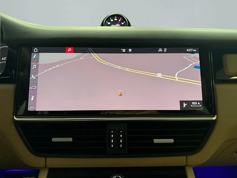 Used 2019 Porsche Cayenne Turbo image 20