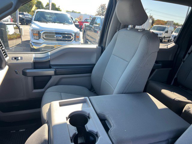Used 2016 Ford F150 XLT w/ Equipment Group 302A Luxury AWD/4WD image 9