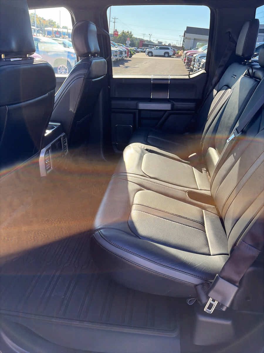 Used 2020 Ford F150 Platinum w/ Equipment Group 701A Luxury AWD/4WD image 33