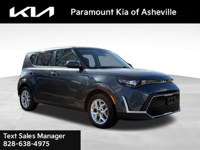 Used 2024 Kia Soul LX w/ Option Group 015