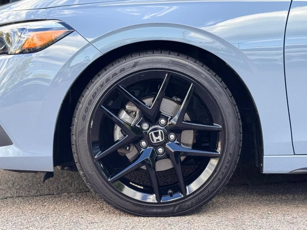 Used 2024 Honda Civic Sport image 11