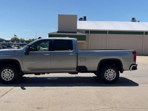 Used 2026 Chevrolet Silverado 3500 LT w/ All Star Edition AWD/4WD image 5