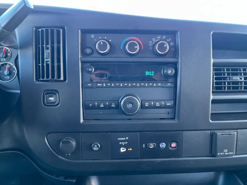 Used 2021 Chevrolet Express 3500 LS image 14