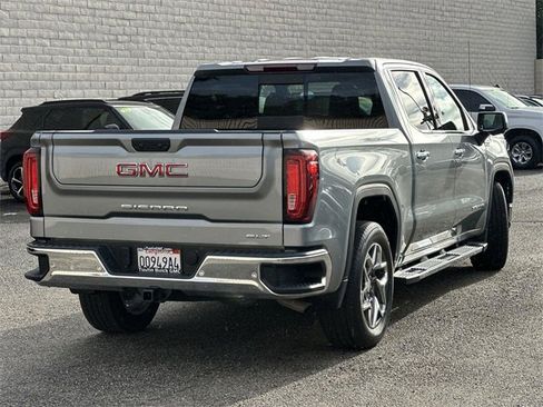 Used 2024 GMC Sierra 1500 SLT w/ SLT Premium Plus Package image 4