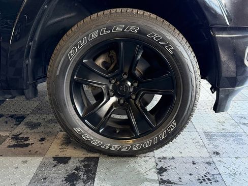 Used 2021 RAM 1500 Laramie AWD/4WD image 30