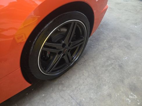 Used 2025 Chevrolet Corvette Stingray w/ Z51 Performance Package image 9