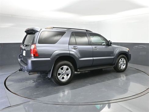 Used 2007 Toyota 4Runner SR5 image 15