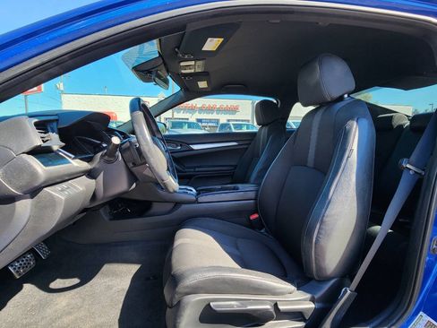 Used 2020 Honda Civic Sport image 11