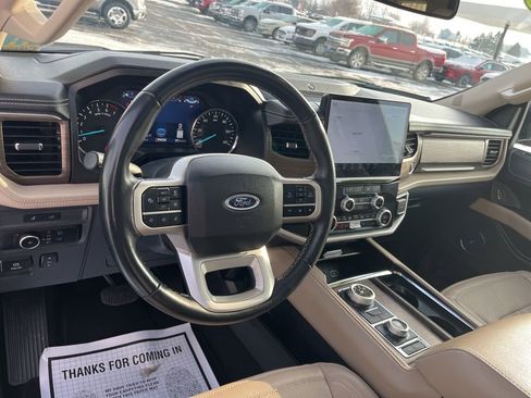 Used 2024 Ford Expedition Max Limited image 10