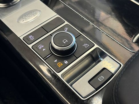 Used 2019 Land Rover Range Rover HSE AWD/4WD image 19