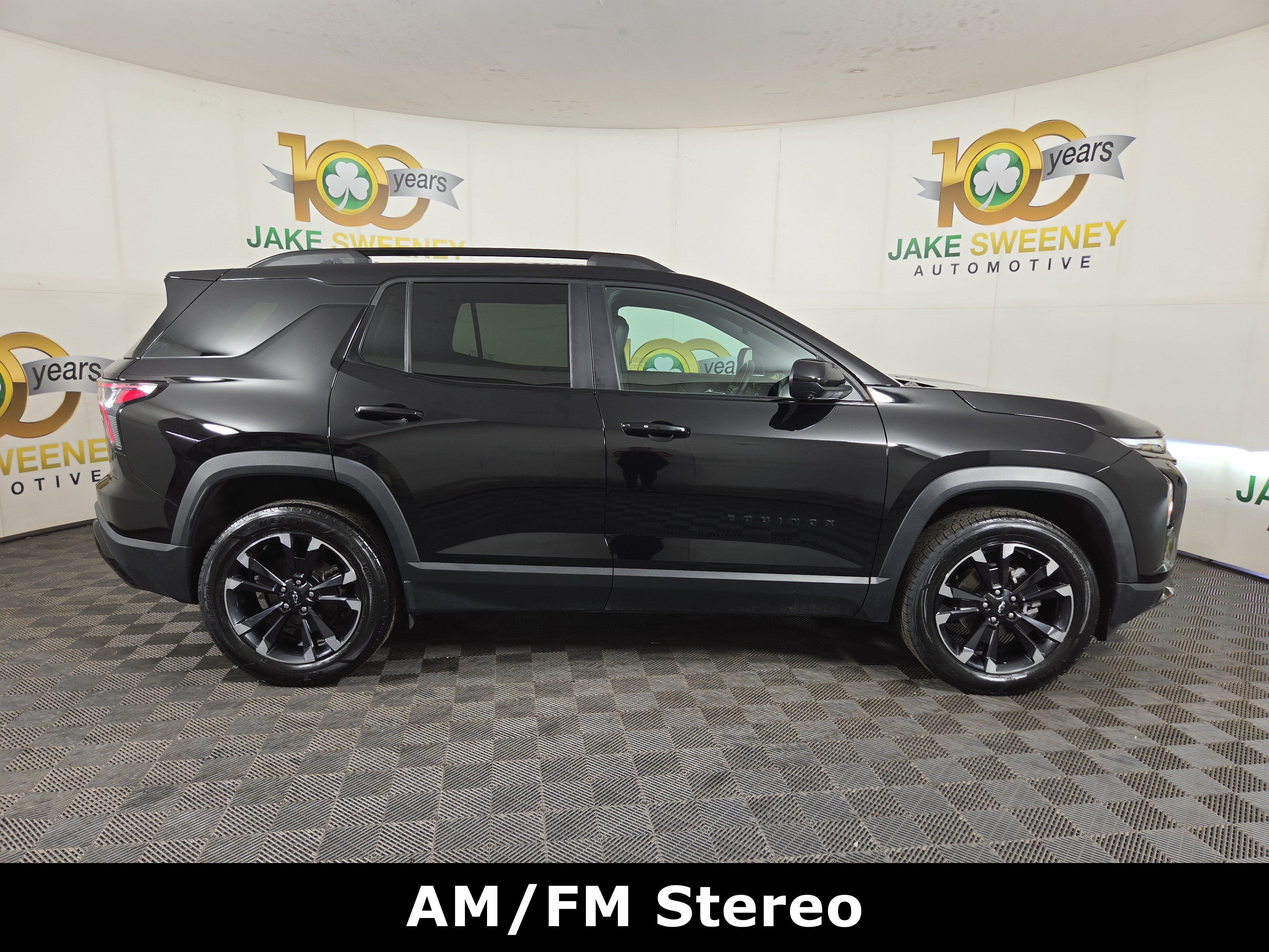 Used 2025 Chevrolet Equinox RS w/ Safety and Technology Package FWD image 10