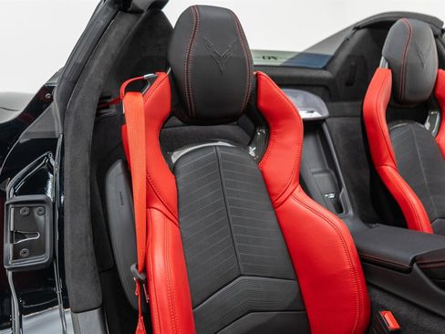 Used 2023 Chevrolet Corvette Z06 w/ Stealth Interior Trim Package image 50