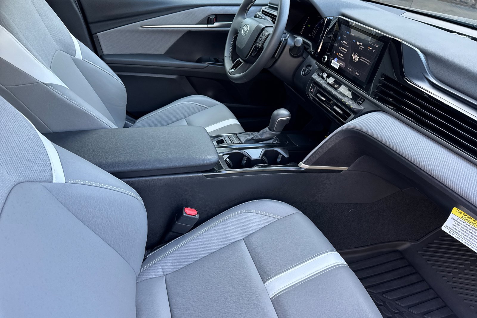 Certified 2026 Toyota Camry SE w/ Convenience Package FWD image 21