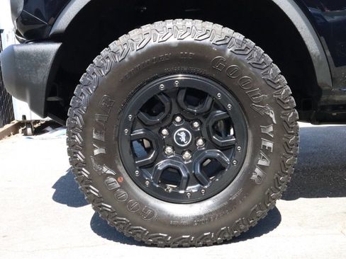 Used 2022 Ford Bronco 2-Door image 34