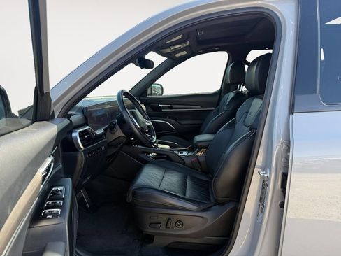 Used 2024 Kia Telluride SX Prestige X-Line AWD/4WD image 9