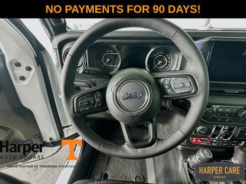 New 2026 Jeep Wrangler Unlimited Rubicon AWD/4WD image 14