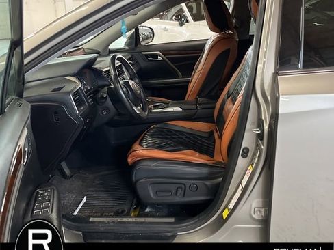 Used 2017 Lexus RX 350 AWD w/ Premium Package image 9