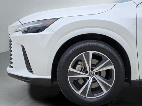 Used 2025 Lexus RX 350 Premium w/ Accessory Package (Z1) FWD image 35