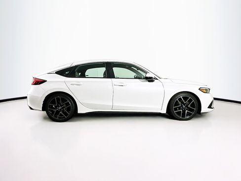 Used 2022 Honda Civic Sport Touring image 10