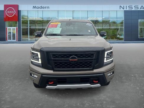 Certified 2022 Nissan Titan PRO-4X w/ Pro-4x Convenience Package image 2