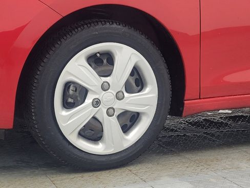 Used 2020 Chevrolet Spark LS image 31