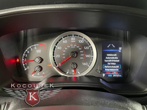 Used 2022 Toyota Corolla Cross LE image 15