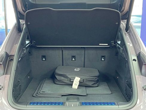 Used 2025 Porsche Macan 4 Electric image 23