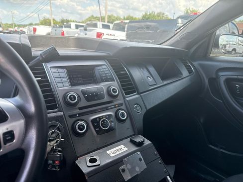 Used 2017 Ford Taurus Police Interceptor w/ Ready For The Road Package FWD image 6