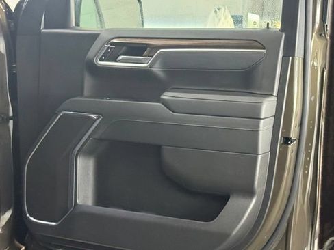 Certified 2023 Chevrolet Silverado 1500 LT AWD/4WD image 24