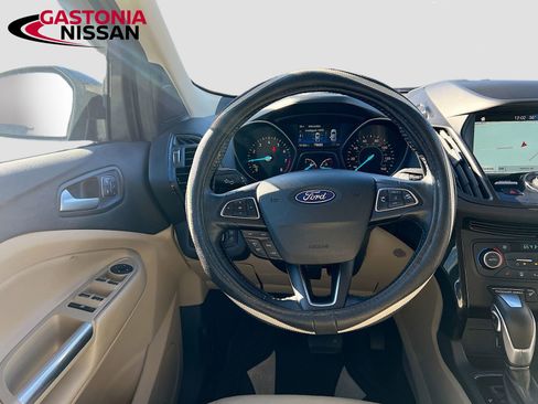 Used 2019 Ford Escape Titanium w/ U9j03 - Titanium Tow Package image 30