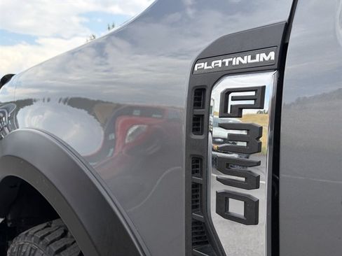 Used 2024 Ford F350 Platinum w/ Tremor Off-Road Package AWD/4WD image 25