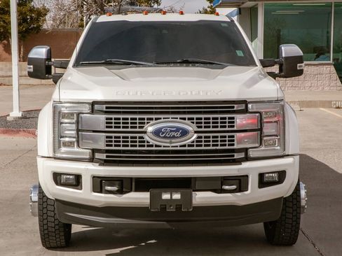 Used 2018 Ford F450 Platinum w/ Platinum Ultimate Package image 3