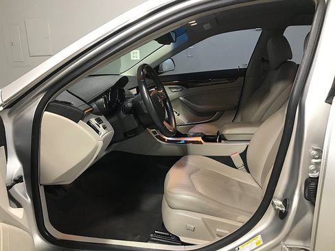 Used 2012 Cadillac CTS Luxury RWD image 10