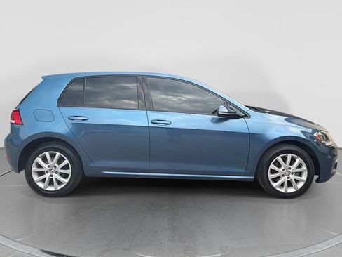 Used 2021 Volkswagen Golf 4-Door FWD image 2
