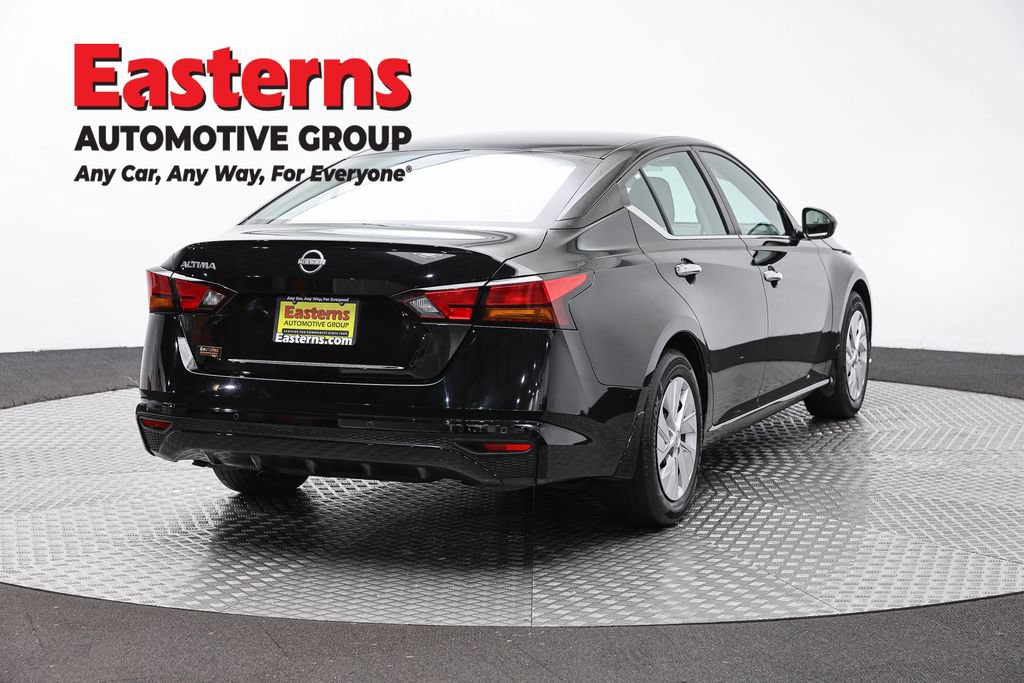 Used 2023 Nissan Altima 2.5 S FWD image 7