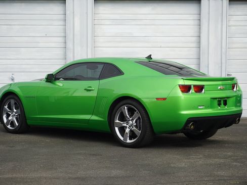 Used 2011 Chevrolet Camaro SS w/ RS Package RWD image 3