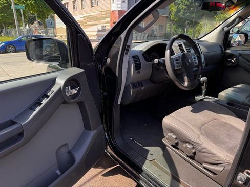 Used 2014 Nissan Xterra S w/ Value Package AWD/4WD image 8