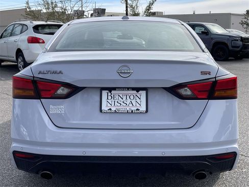Used 2024 Nissan Altima 2.5 SR image 4