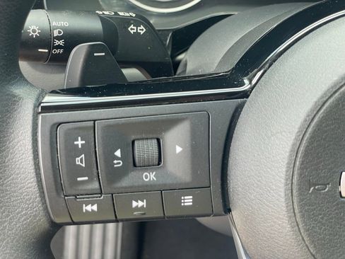 Certified 2023 Nissan Pathfinder S image 14