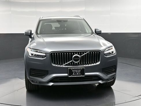 Used 2020 Volvo XC90 T5 Momentum image 11
