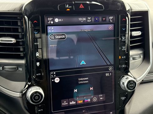 New 2026 RAM 1500 4x4 Crew Cab image 23
