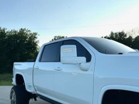 Used 2024 Chevrolet Silverado 2500 LTZ w/ LTZ Convenience Package AWD/4WD image 7