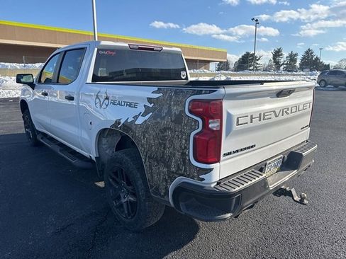 Used 2021 Chevrolet Silverado 1500 Custom Trail Boss w/ Realtree Special Edition image 6