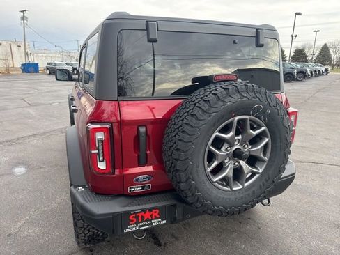 New 2025 Ford Bronco Badlands image 4