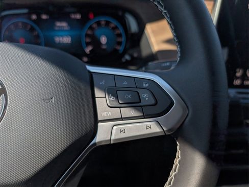 New 2026 Volkswagen Atlas SE image 17