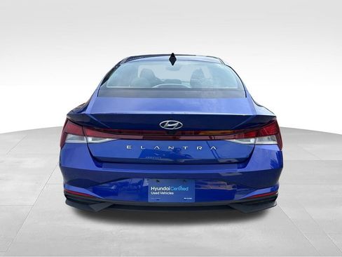 Certified 2023 Hyundai Elantra SEL FWD image 6