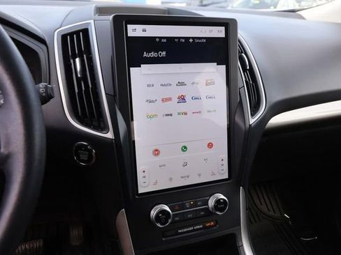 Certified 2024 Ford Edge SEL image 15