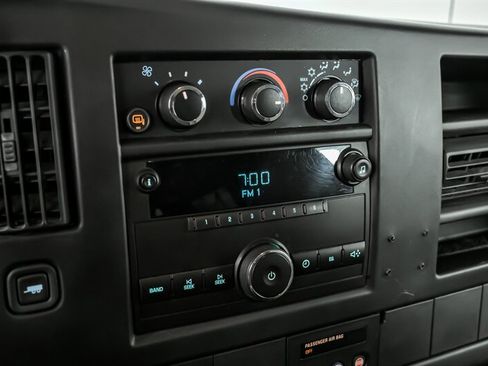 Used 2014 GMC Savana 1500 LT w/ LT Preferred Equipment Group image 23